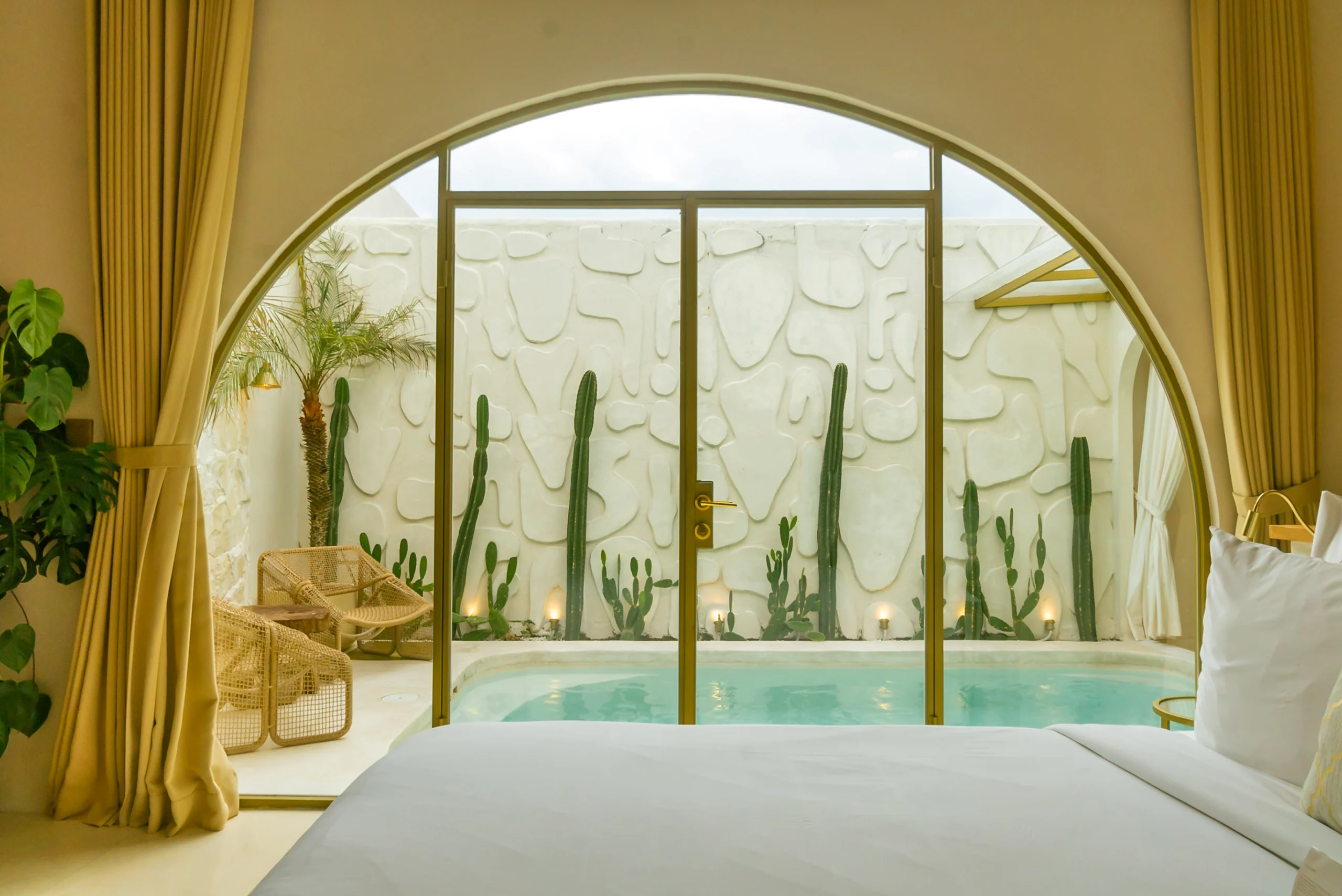 Private pool villa at La Dorada, Sinduadi